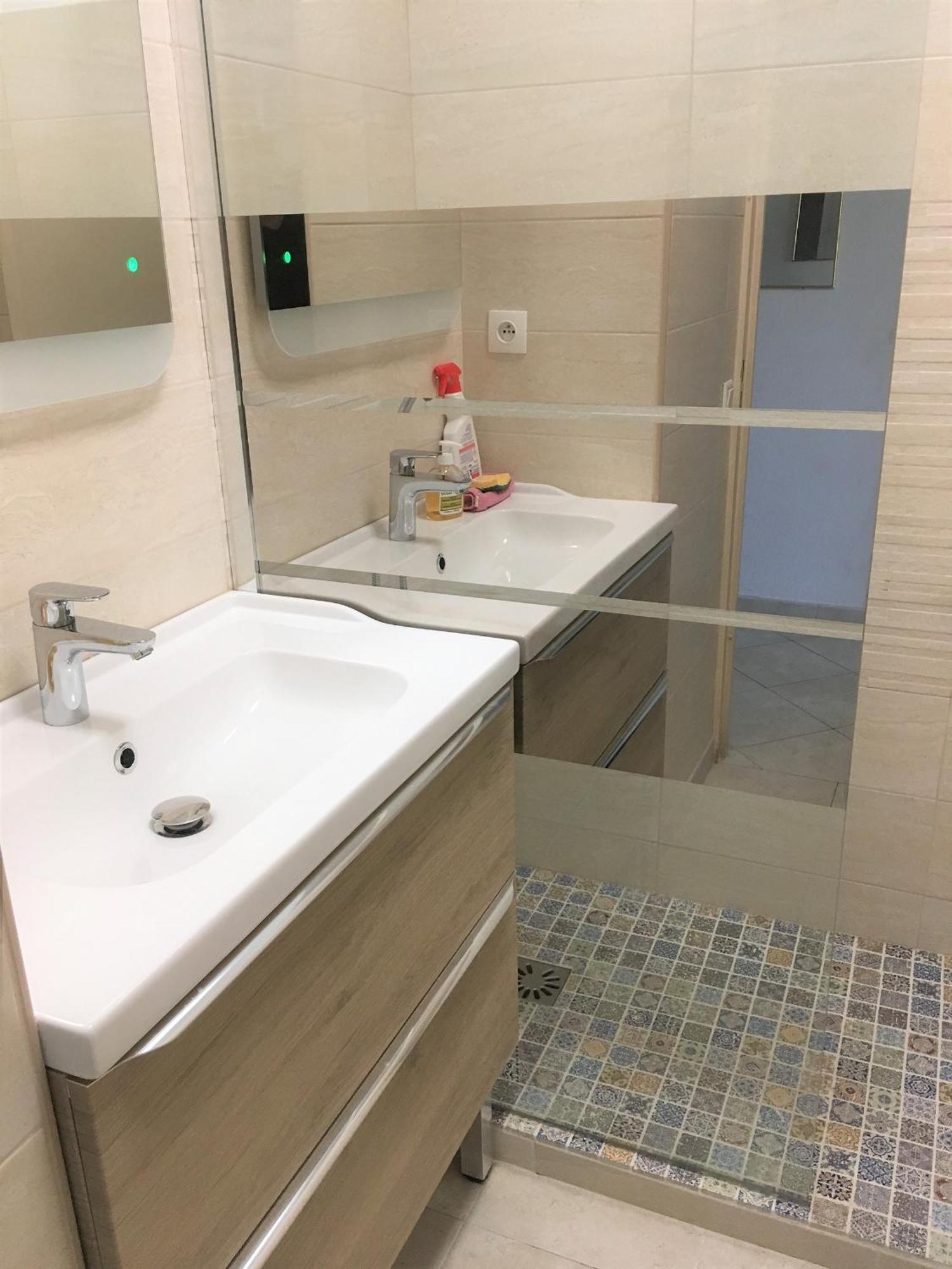 Agreable Appartement 4 Personnes A Villeneuve-Loubet Plage, Piscine, Mer, Commerces A Proximite Zewnętrze zdjęcie