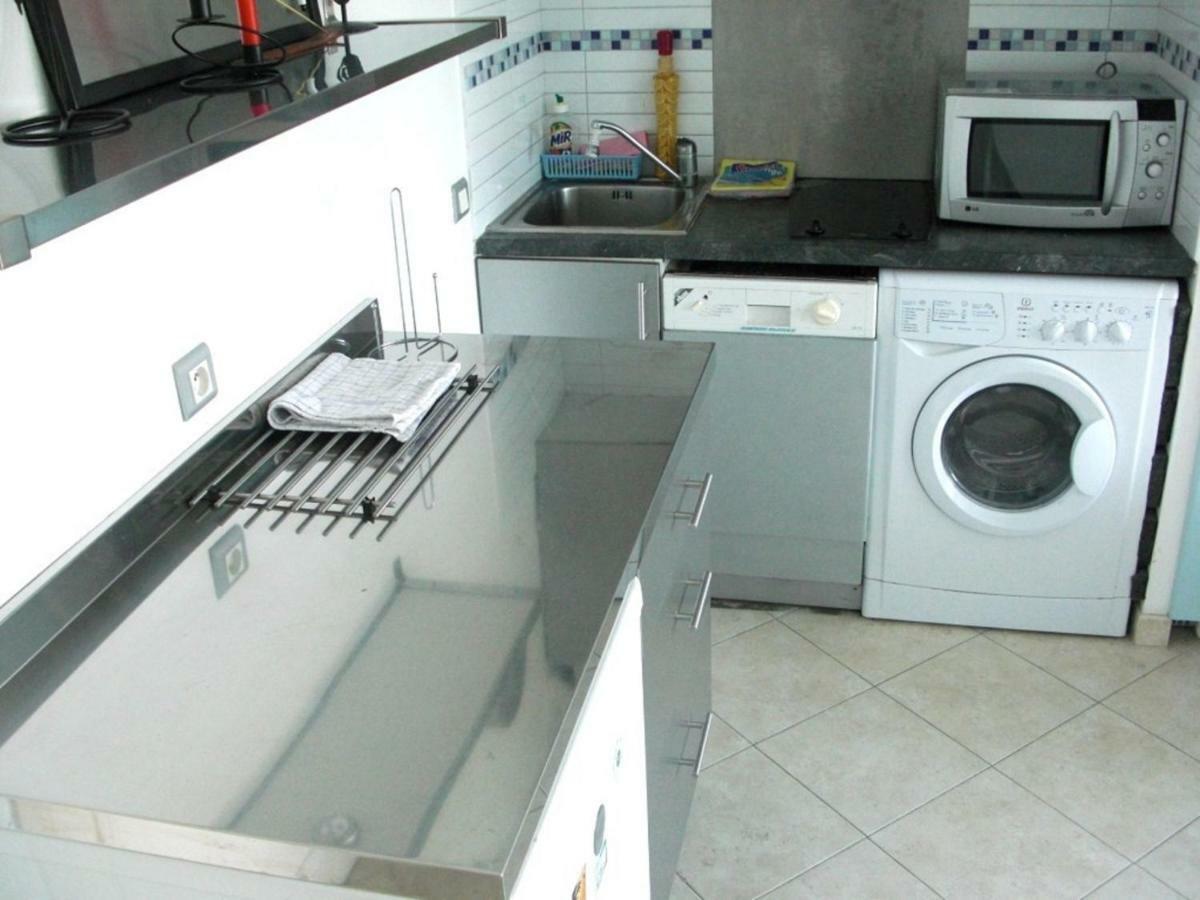 Agreable Appartement 4 Personnes A Villeneuve-Loubet Plage, Piscine, Mer, Commerces A Proximite Zewnętrze zdjęcie