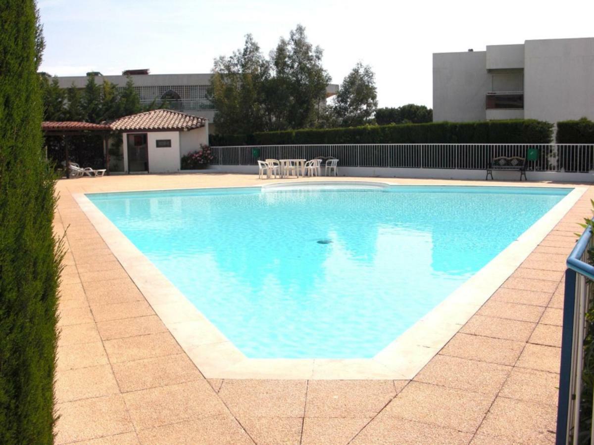 Agreable Appartement 4 Personnes A Villeneuve-Loubet Plage, Piscine, Mer, Commerces A Proximite Zewnętrze zdjęcie