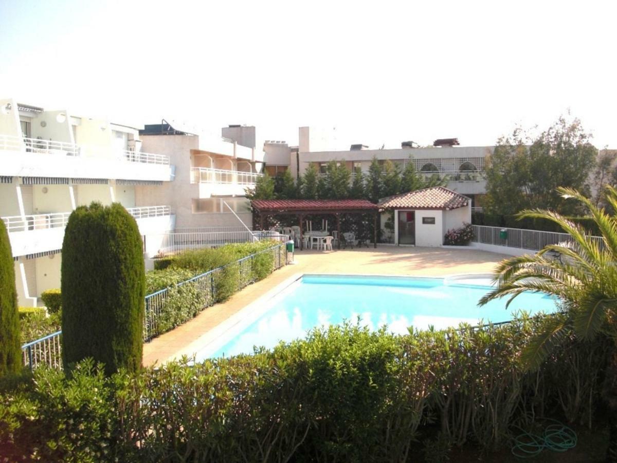 Agreable Appartement 4 Personnes A Villeneuve-Loubet Plage, Piscine, Mer, Commerces A Proximite Zewnętrze zdjęcie